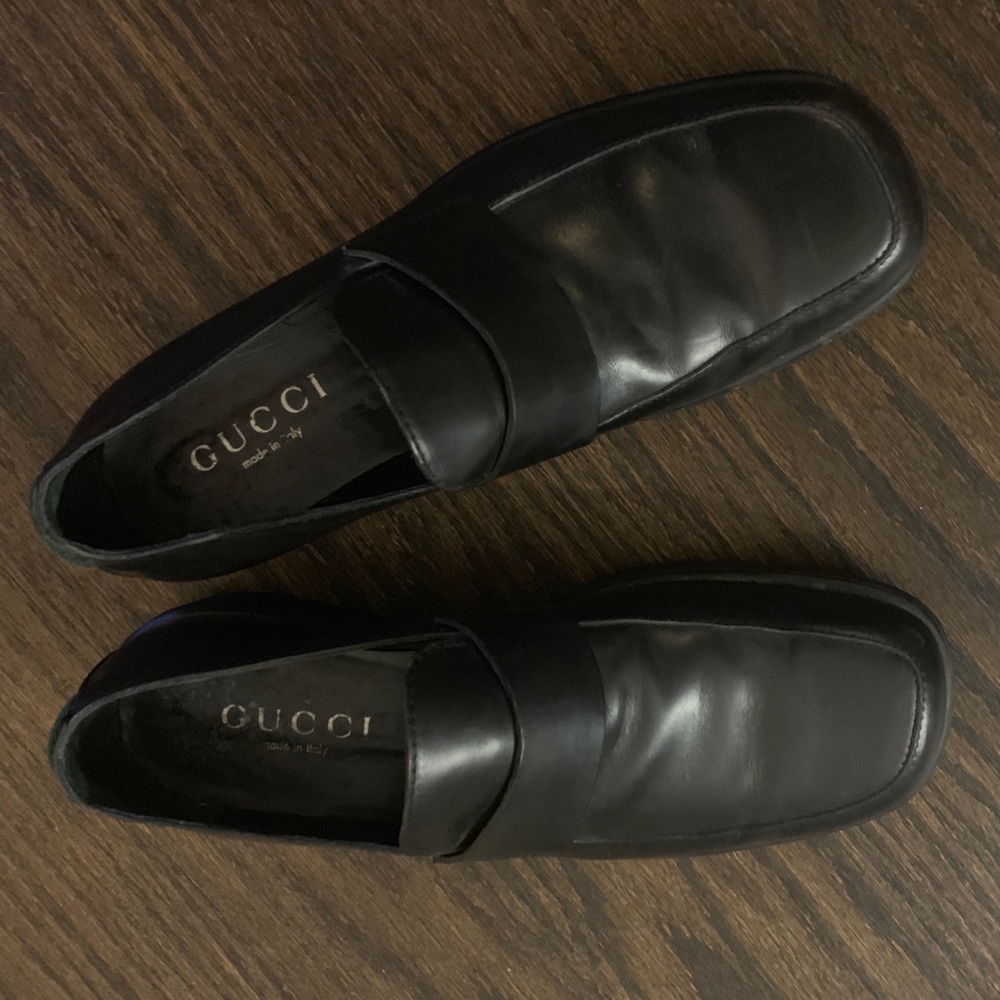 Men’s Gucci black loafers size 13